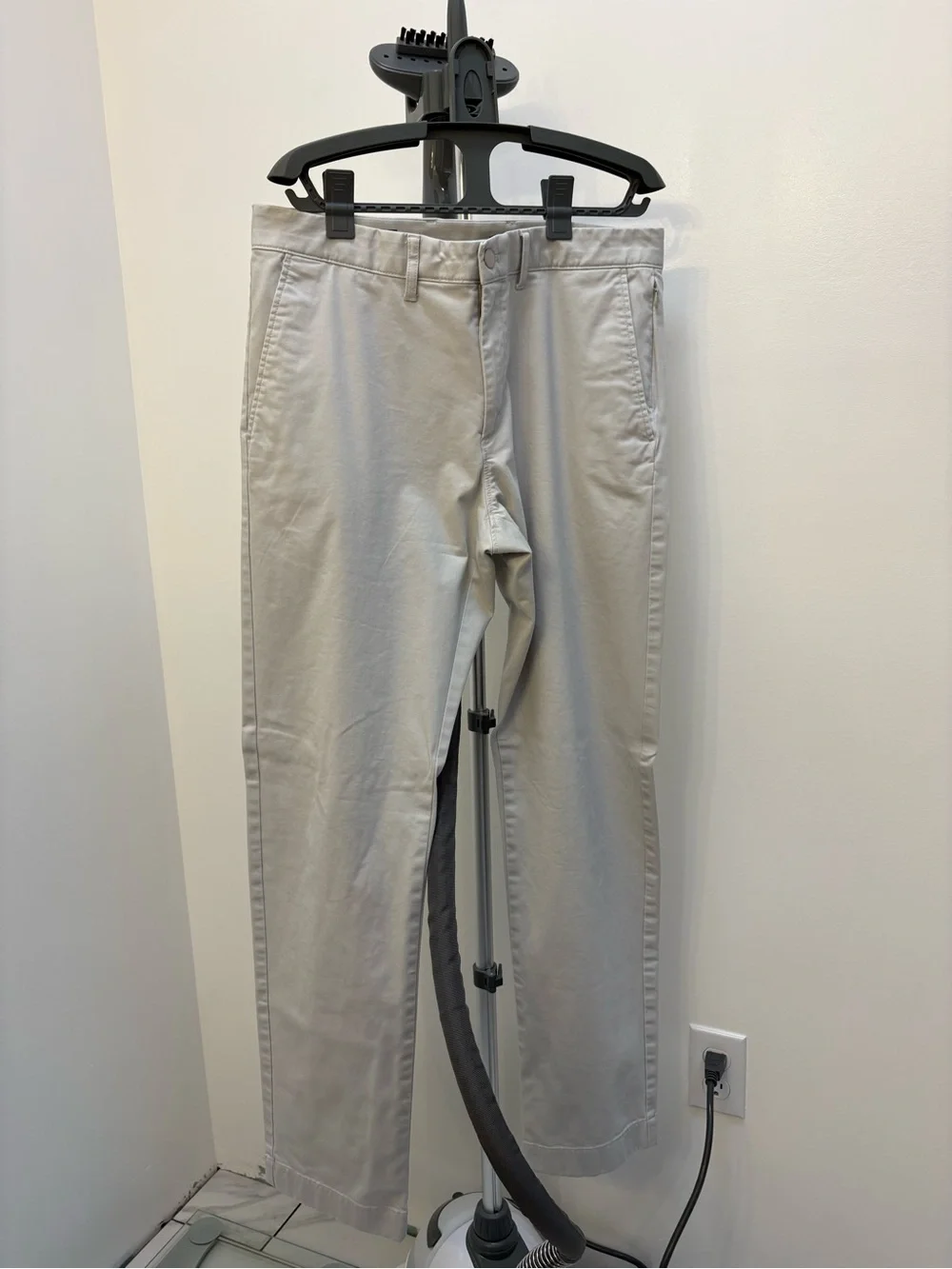 J. Crew Flex Men's Chinos in Beige/Tan